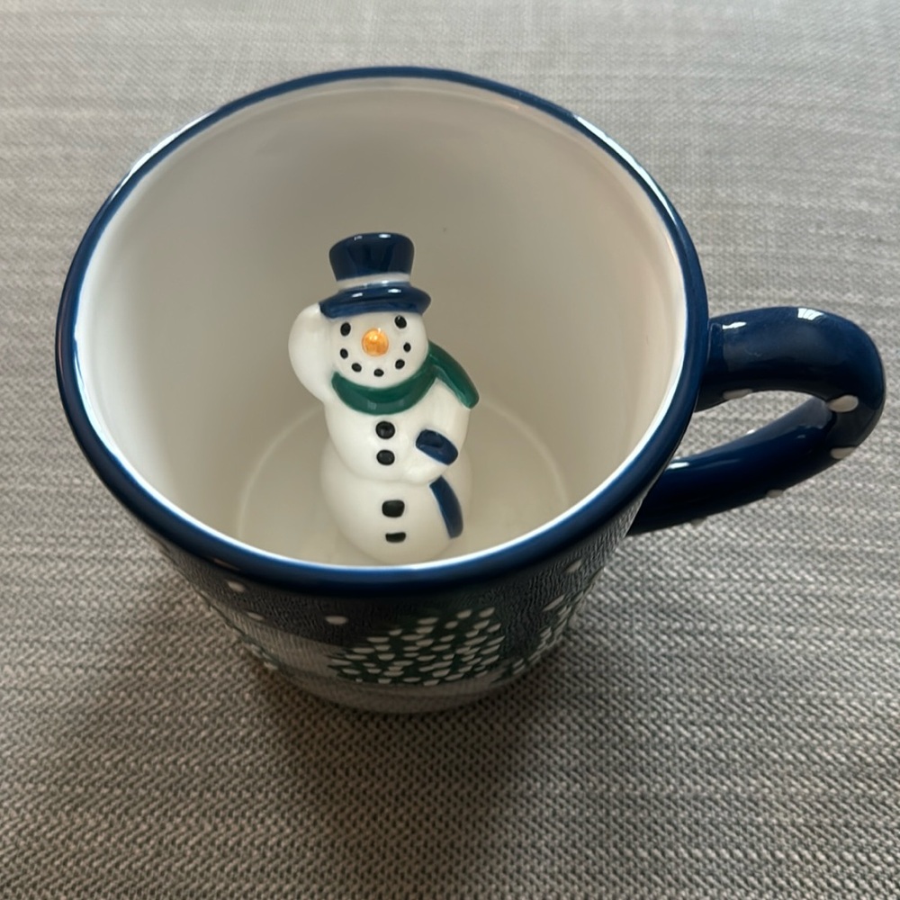Christmas coffee/hot chocolate mugs-set of 4